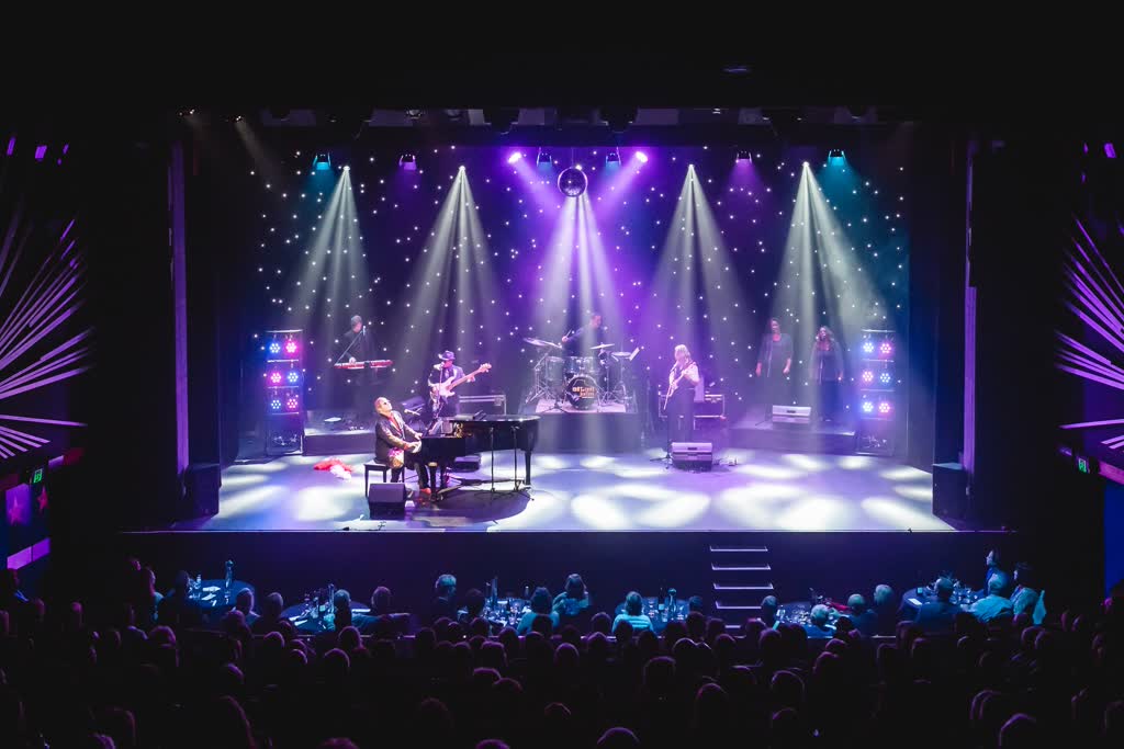 Elton John Experience