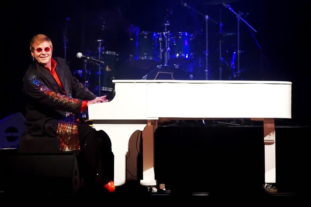 Elton John Experience