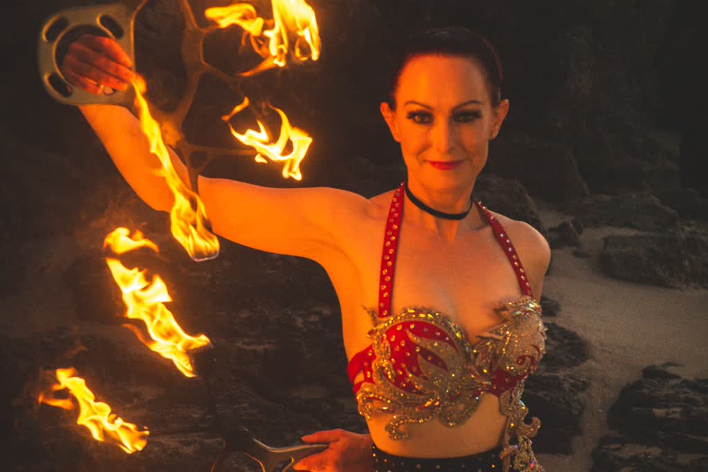 Fyrebird Entertainment LED & Fire Dancer