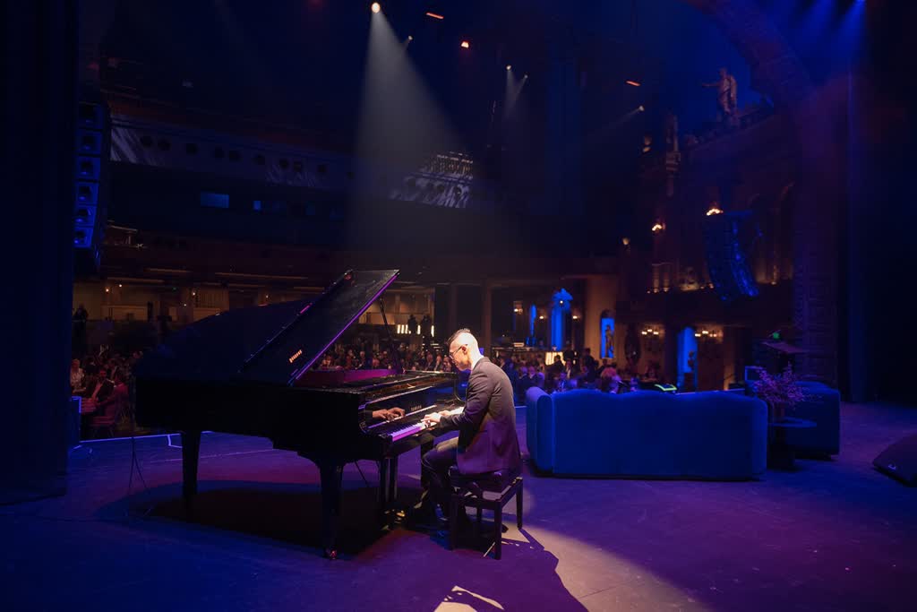 Melbourne Pianist Calvin
