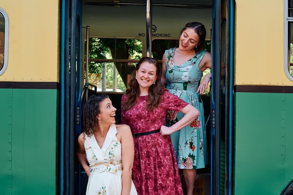 The Radioettes: Vintage Harmony Trio
